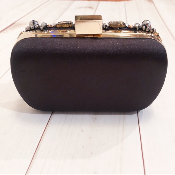 Beaded Clutch with Removable Strap - Picture 4 of 6